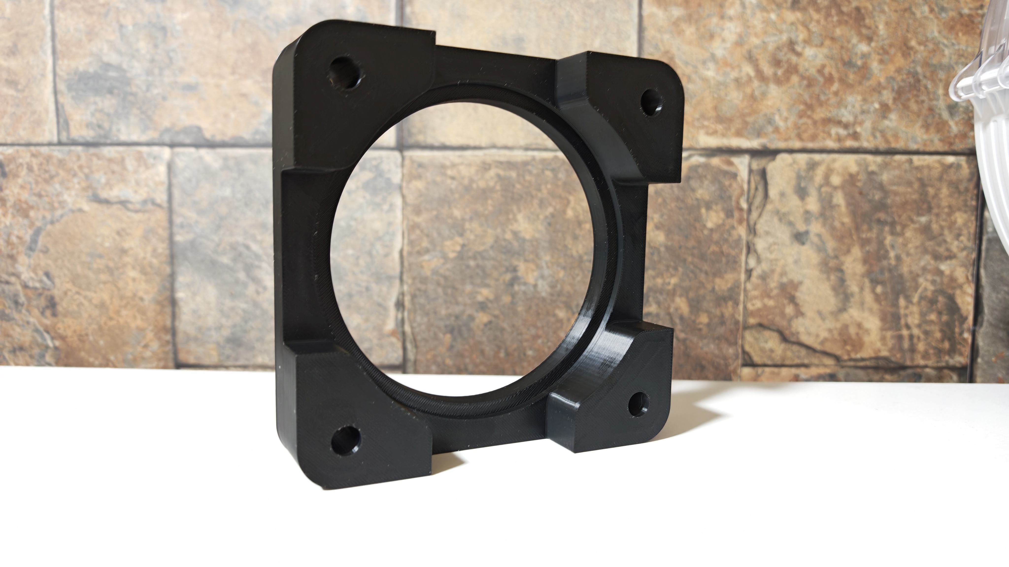 3D nyomtatott adapter VNM bázishoz Simlab vázhoz